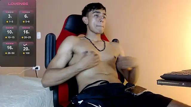 karlgiles  online show from 02.09.25