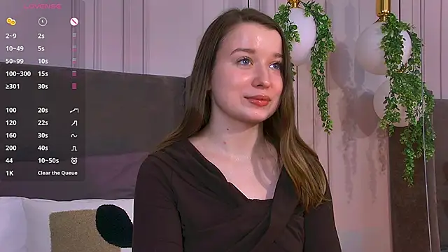 Snapshot of MichelleHaynes chatting on 01.26.25 MichelleHaynes online show from 01.26.25