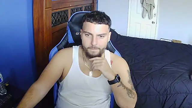 Snapshot of MasterKvn chatting on 02.24.25 MasterKvn online show from 02.24.25