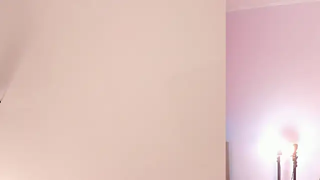 lupeebony online show from 05.02.26