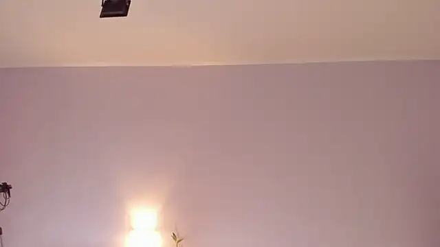 lupeebony online show from 07.10.26