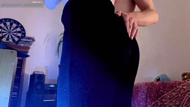 Snapshot of Anna_nnaaa chatting on 09.10.25 Anna nnaaa online show from 09.10.25