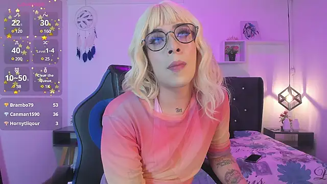 Snapshot of Nyx__Blackwood chatting on 01.14.25 Nyx Blackwood online show from 01.14.25