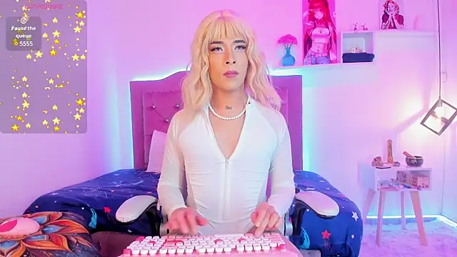 Snapshot of Nyx__Blackwood chatting on 02.24.25 Nyx Blackwood online show from 02.24.25