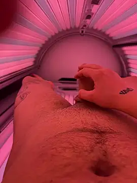 Snapshot of romanhrdcore chatting on 02.15.25 romanhrdcore online show from 02.15.25