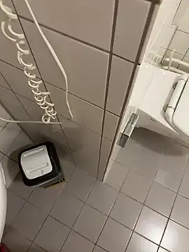 Snapshot of romanhrdcore chatting on 02.16.25 romanhrdcore online show from 02.16.25