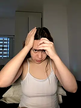 AgnesCampp online show from 09.19.25