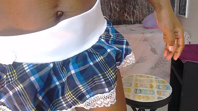 Snapshot of Luciia_cute chatting on 12.23.24 Luciia cute online show from 12.23.24