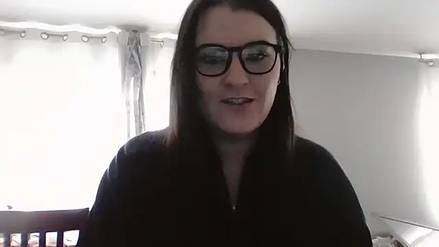 Snapshot of _CumSeeV_ chatting on 01.20.25  CumSeeV  online show from 01.20.25