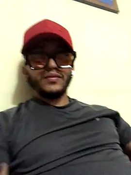 kmilo2405 online show from 12.17.25