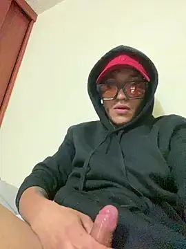 kmilo2405 online show from 04.11.26