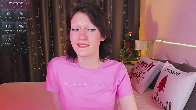 Snapshot of Kolette_Gray chatting on 01.05.25 Kolette Gray online show from 01.05.25