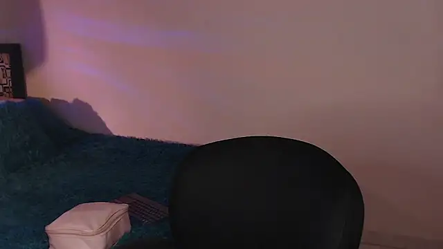 iam emy online show from 12.02.25