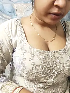 Sania-Love online show from 04.28.26