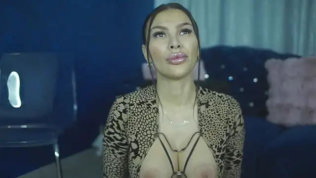 Snapshot of firesbomb777 chatting on 02.18.25 firesbomb777 online show from 02.18.25