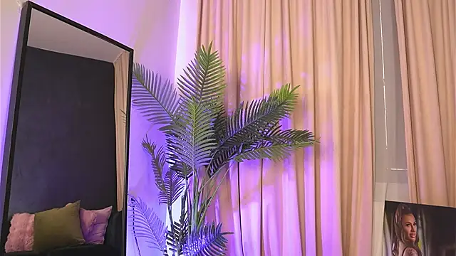 Snapshot of firesbomb777 chatting on 11.22.25 firesbomb777 online show from 11.22.25