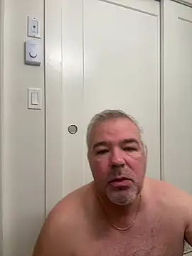 Snapshot of aarosteev2 chatting on 12.19.24 aarosteev2 online show from 12.19.24