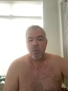 Snapshot of aarosteev2 chatting on 12.19.24 aarosteev2 online show from 12.19.24