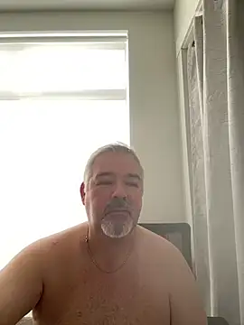 Snapshot of aarosteev2 chatting on 01.06.25 aarosteev2 online show from 01.06.25