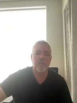 Snapshot of aarosteev2 chatting on 02.19.25 aarosteev2 online show from 02.19.25