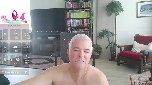 Snapshot of aarosteev2 chatting on 10.14.25 aarosteev2 online show from 10.14.25