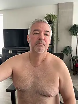 aarosteev2 online show from 03.04.26