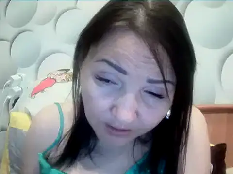 Snapshot of ClaireSunset chatting on 03.25.26 ClaireSunset online show from 03.25.26