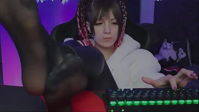 Snapshot of Kathleen_Meow chatting on 01.06.25 Kathleen Meow online show from 01.06.25