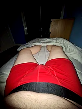 Snapshot of Scotland_100 chatting on 11.21.25 Scotland 100 online show from 11.21.25