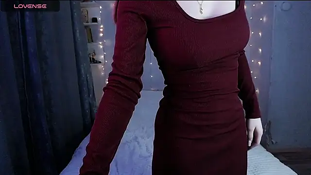 Snapshot of Miya_Mark chatting on 01.31.25 Miya Mark online show from 01.31.25