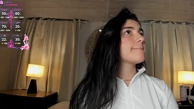 Belliinda 21 online show from 03.22.25