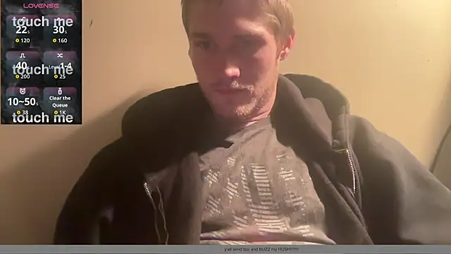 Snapshot of anomalies_ig chatting on 12.03.25 anomalies ig online show from 12.03.25