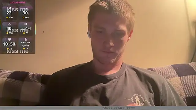 Snapshot of anomalies_ig chatting on 04.07.26 anomalies ig online show from 04.07.26