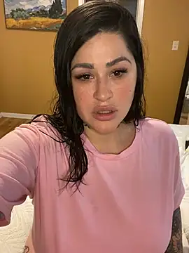 TexasTattooedHouseWife online show from 02.24.25