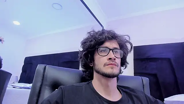 Loggan donnelly online show from 01.24.25