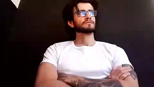 Loggan donnelly online show from 10.23.25