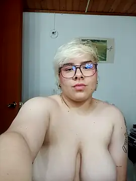 amalia love online show from 10.24.25