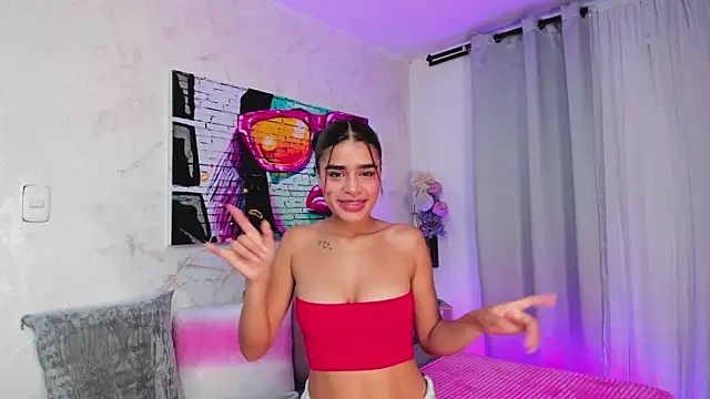 Snapshot of lissbrown chatting on 02.14.26 lissbrown online show from 02.14.26