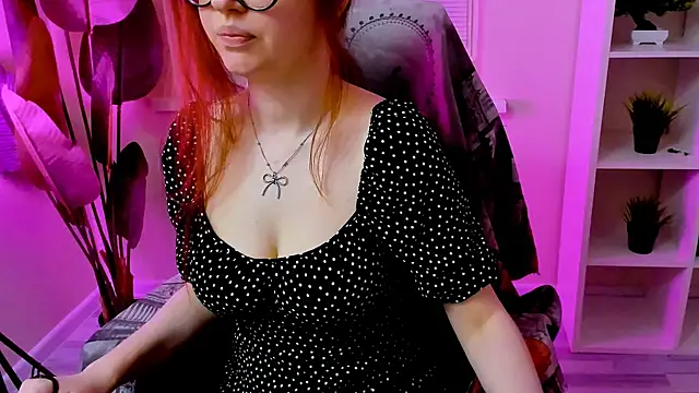 CarolGiggly online show from 07.13.26