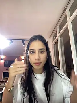 Praga Pink online show from 01.15.25