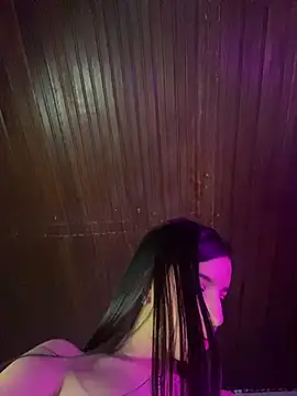 Praga Pink online show from 03.16.25