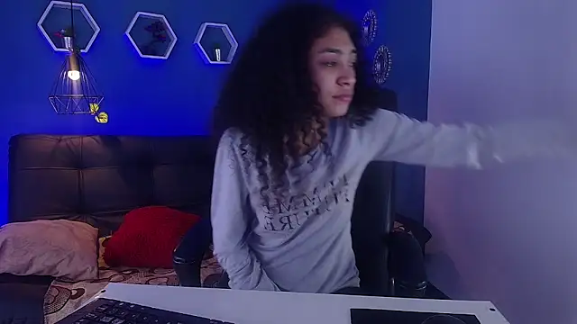 Snapshot of Aurora_ath chatting on 02.01.26 Aurora ath online show from 02.01.26