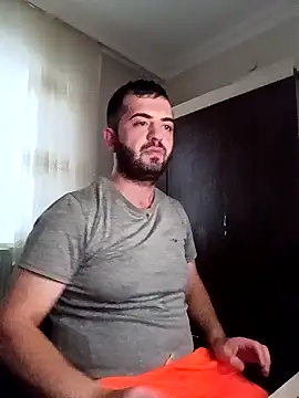 Snapshot of cshn001 chatting on 12.04.24 cshn001 online show from 12.04.24