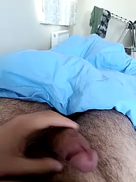 Snapshot of cshn001 chatting on 12.19.24 cshn001 online show from 12.19.24