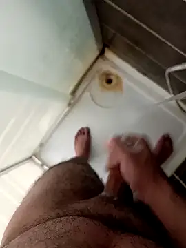 Snapshot of cshn001 chatting on 12.22.24 cshn001 online show from 12.22.24