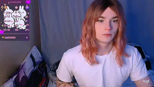 Snapshot of Alice_Hells chatting on 12.29.24 Alice Hells online show from 12.29.24