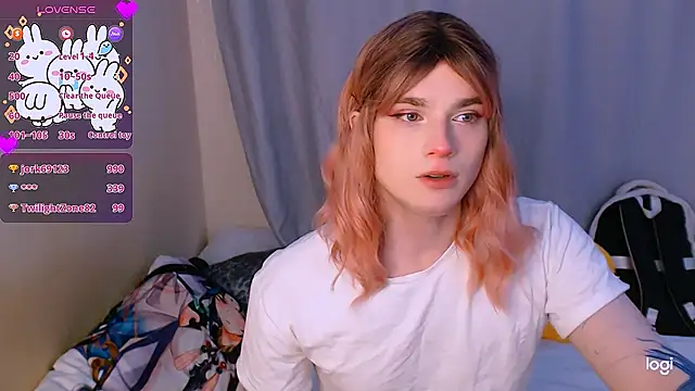 Snapshot of Alice_Hells chatting on 01.10.25 Alice Hells online show from 01.10.25