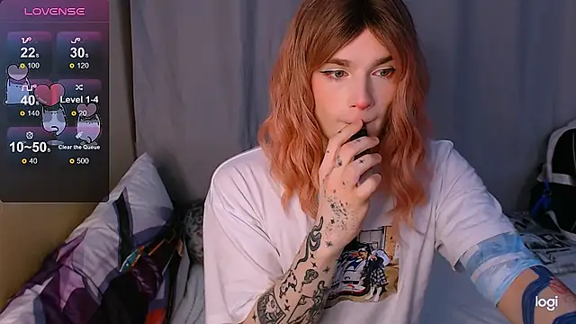 Snapshot of Alice_Hells chatting on 01.20.25 Alice Hells online show from 01.20.25