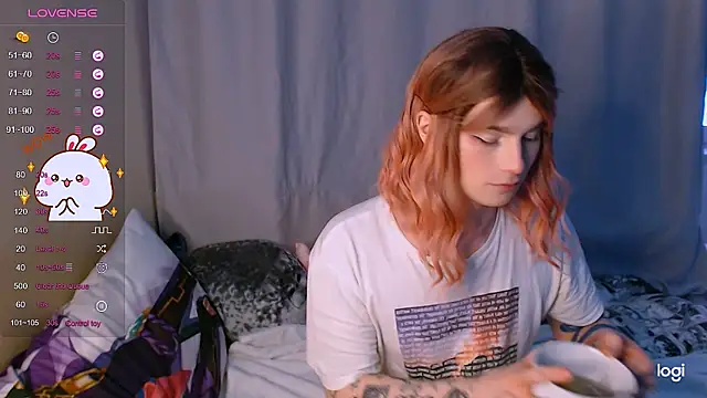 Snapshot of Alice_Hells chatting on 01.27.25 Alice Hells online show from 01.27.25