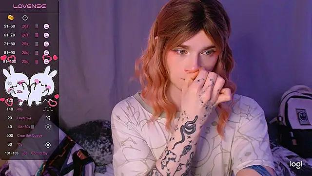 Snapshot of Alice_Hells chatting on 02.08.25 Alice Hells online show from 02.08.25